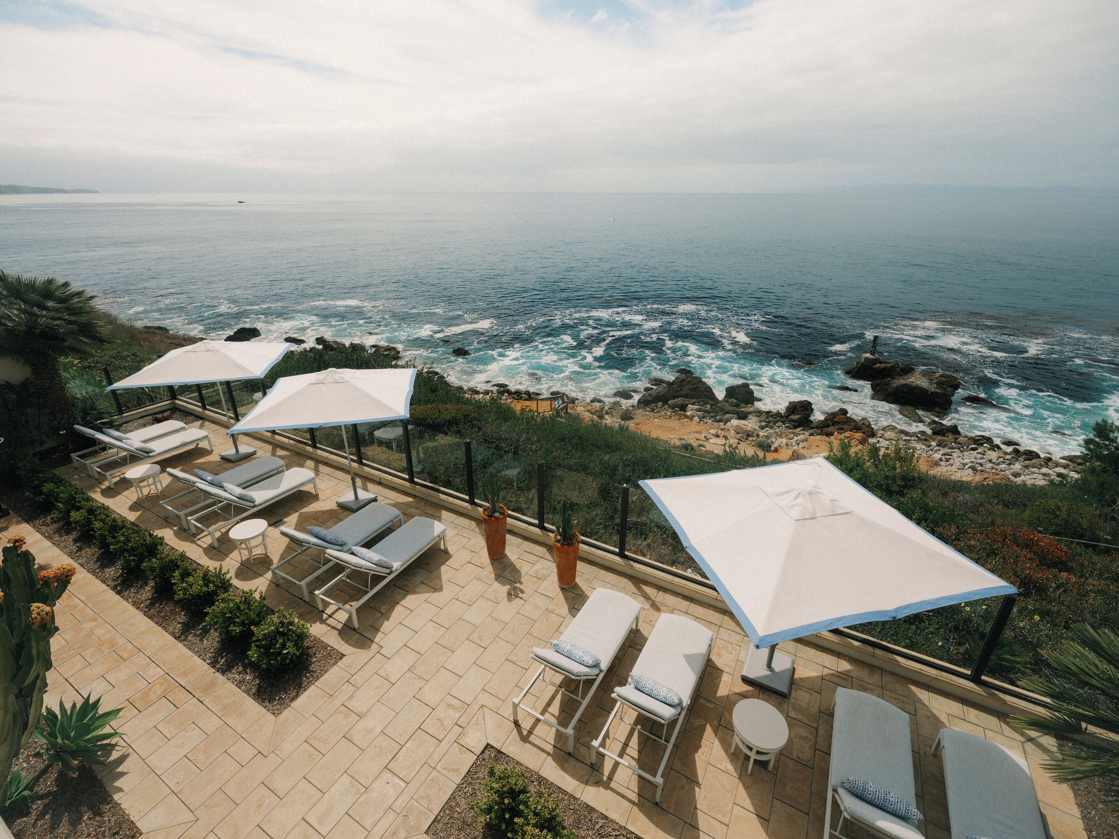 Couples treatment room(s), sauna, hot tub, steam room, body treatments