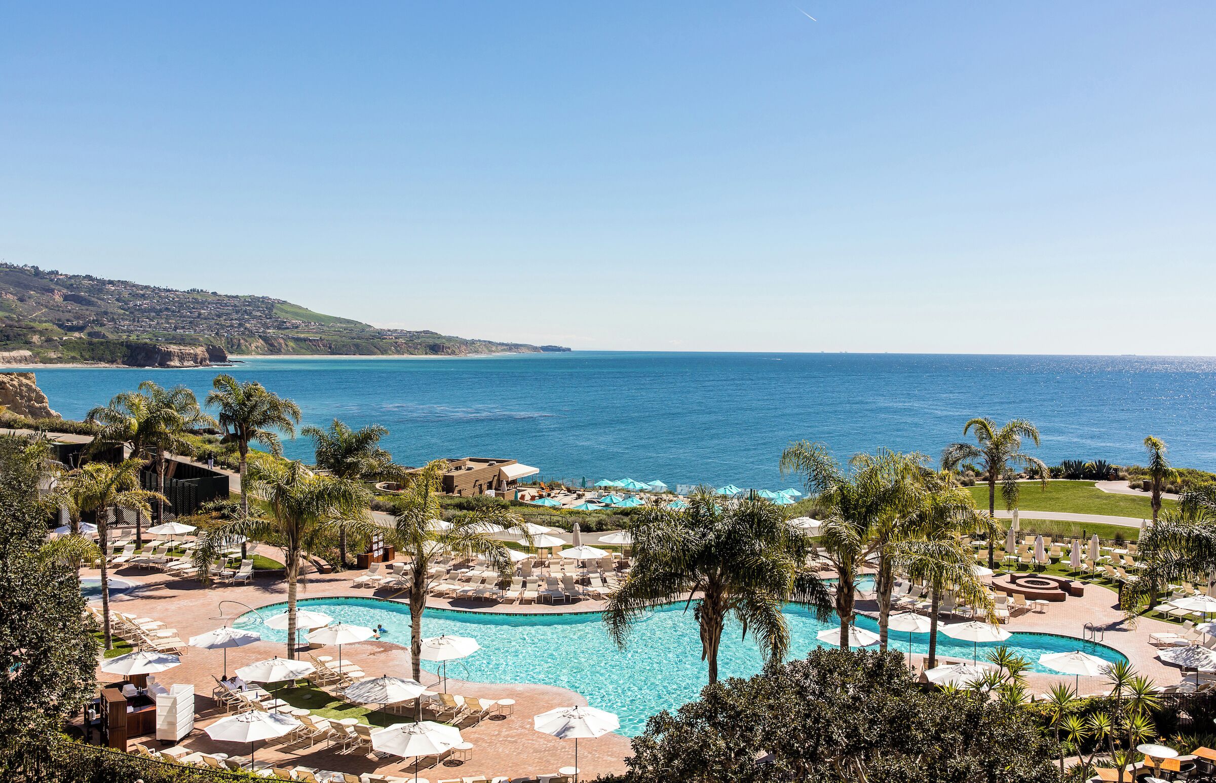 4 outdoor pools, pool cabanas (surcharge), pool umbrellas