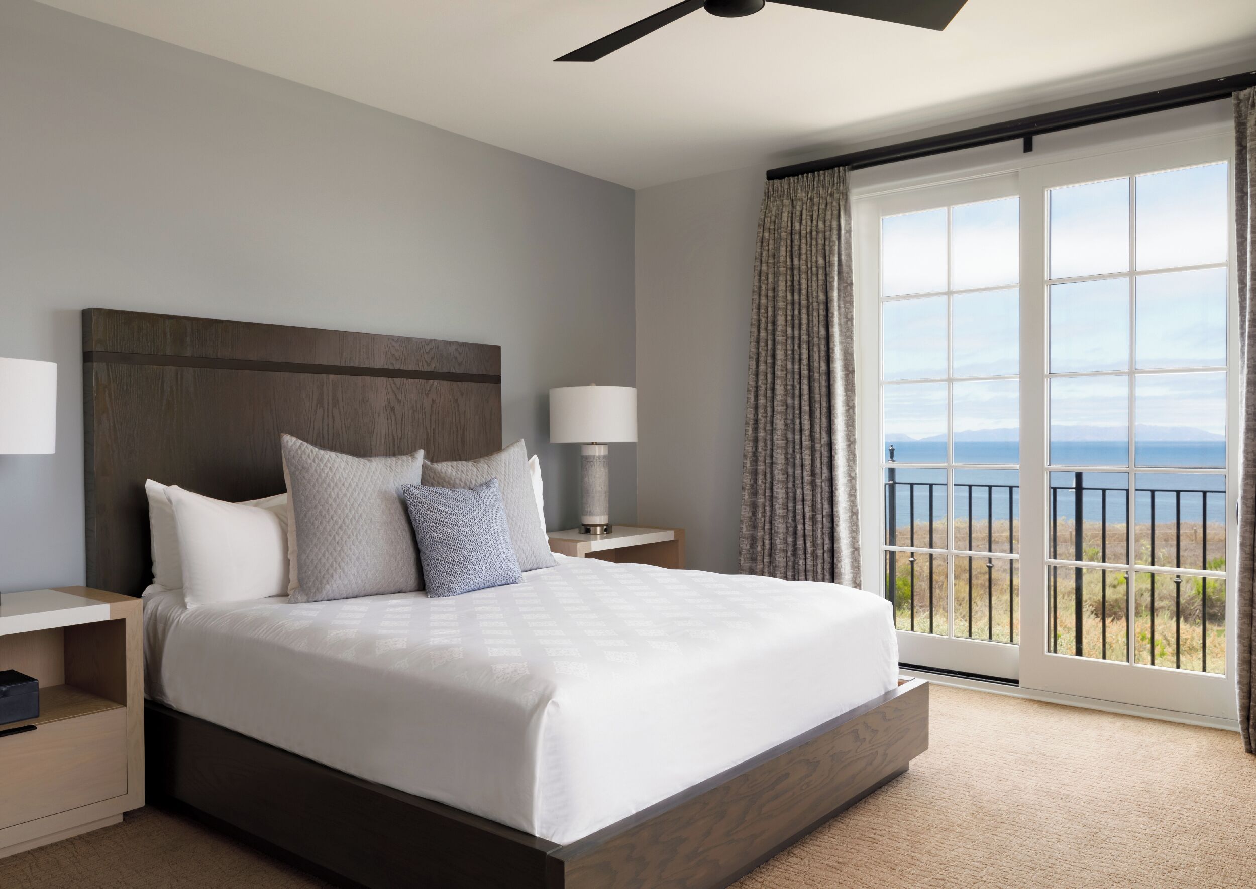 Premium bedding, in-room safe, desk, blackout curtains