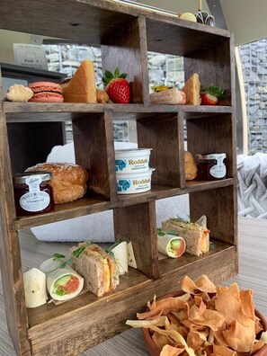 Se sirven desayunos, almuerzos y cenas