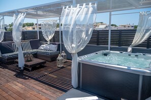 Appartement Familial, 3 chambres, cuisine | Terrasse/Patio