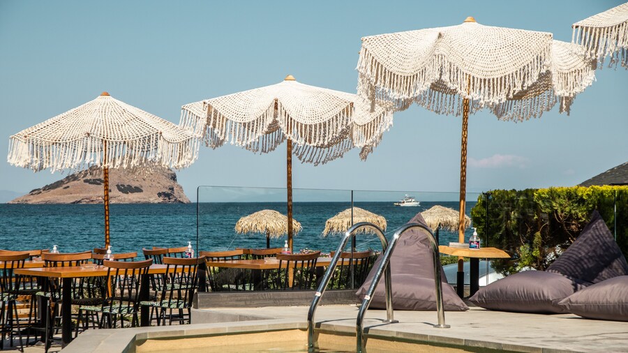 Kiani Akti Hotel