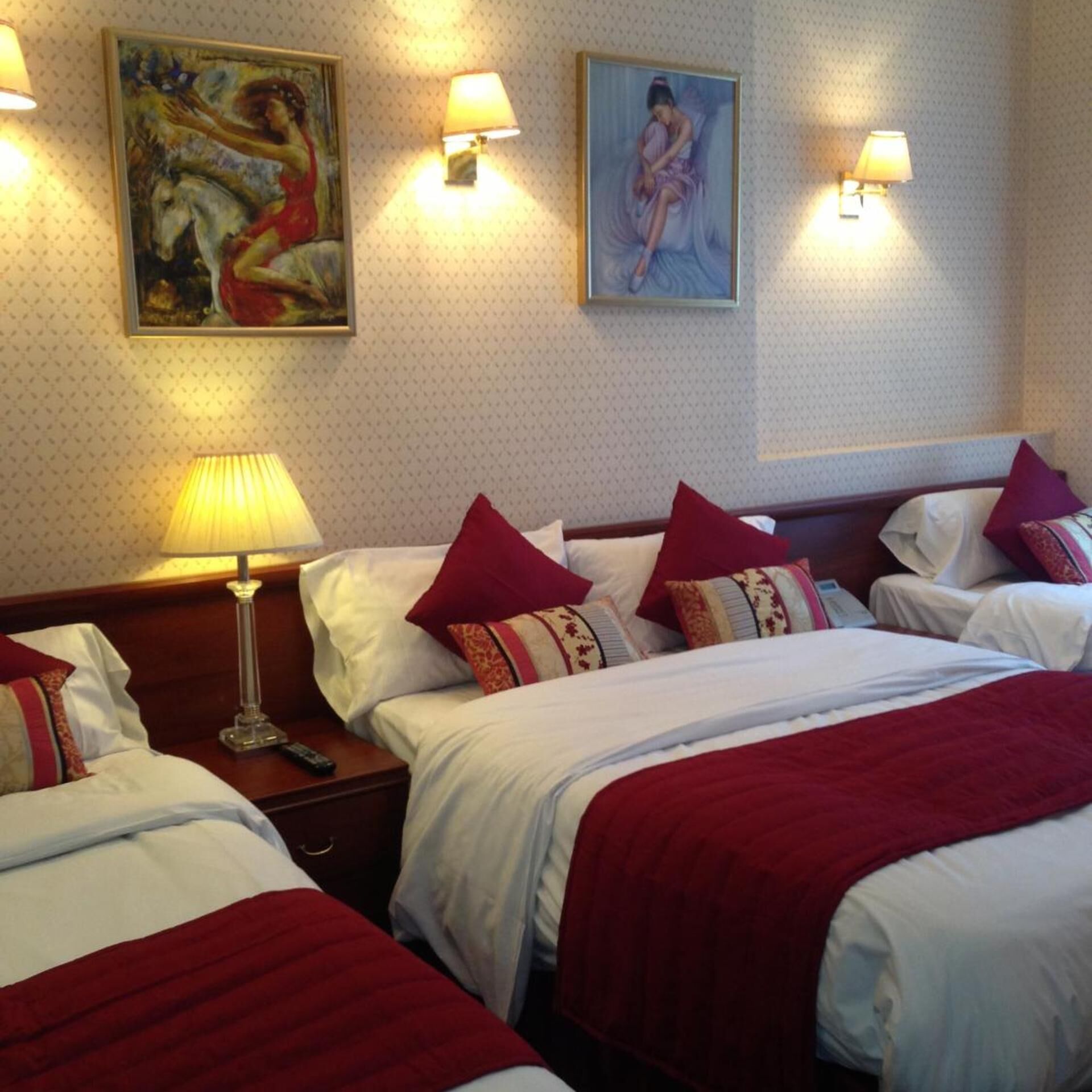 Desk, iron/ironing board, free WiFi, bed sheets