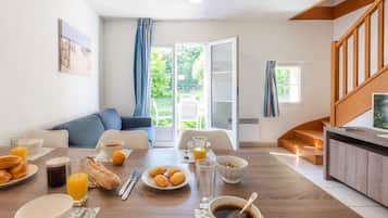 Casa, 3 dormitoris | 1 dormitori i espai de treball apte per a portàtils