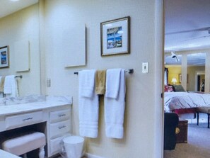 Arundel Arbor Suite | WiFi - Laurel Grove Inn on the South (Annapolis)