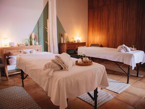 Couples treatment rooms, body treatments, aromatherapy - Hotel Boutique Casareyna (Puebla)
