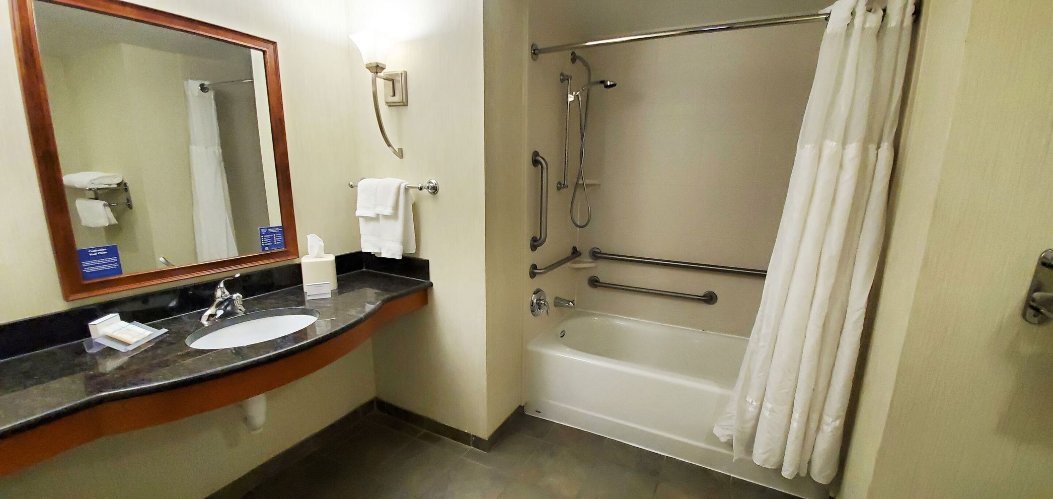 Bathroom | Combined shower/tub, designer toiletries, hair dryer, towels