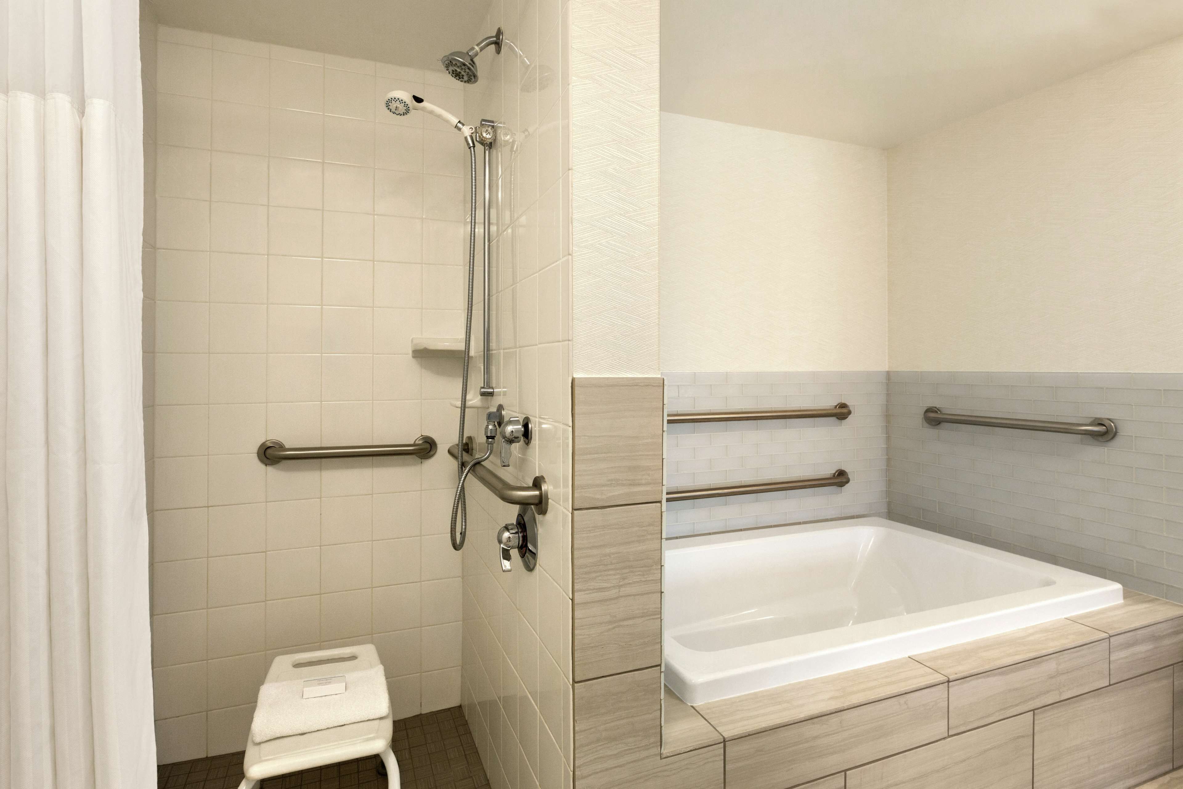 suite, accessible | bathroom | designer toiletries, hair dryer, towels
