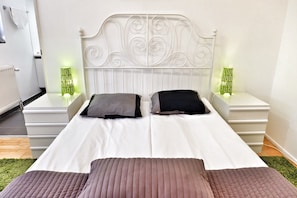 Individually furnished, iron/ironing board, cribs/infant beds