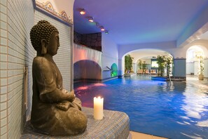 Indoor pool, 2 outdoor pools, pool umbrellas, pool loungers - Sorriso Thermae Resort & Spa (Forio)