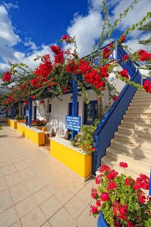 Exterior - Aegean Sky Hotel & Suites (Hersonissos)
