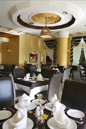 Breakfast, lunch and dinner served  - Hotel Miramar (Essaouira)