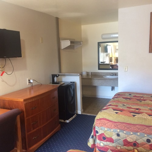 Crown Lodge Motel Oakland