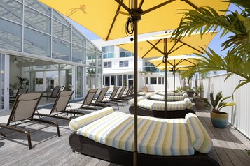 Sun deck
