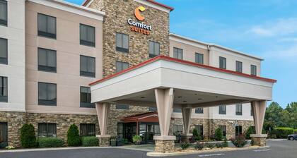 Comfort Suites