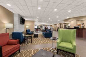 Lobby - Comfort Suites Commerce (Commerce)