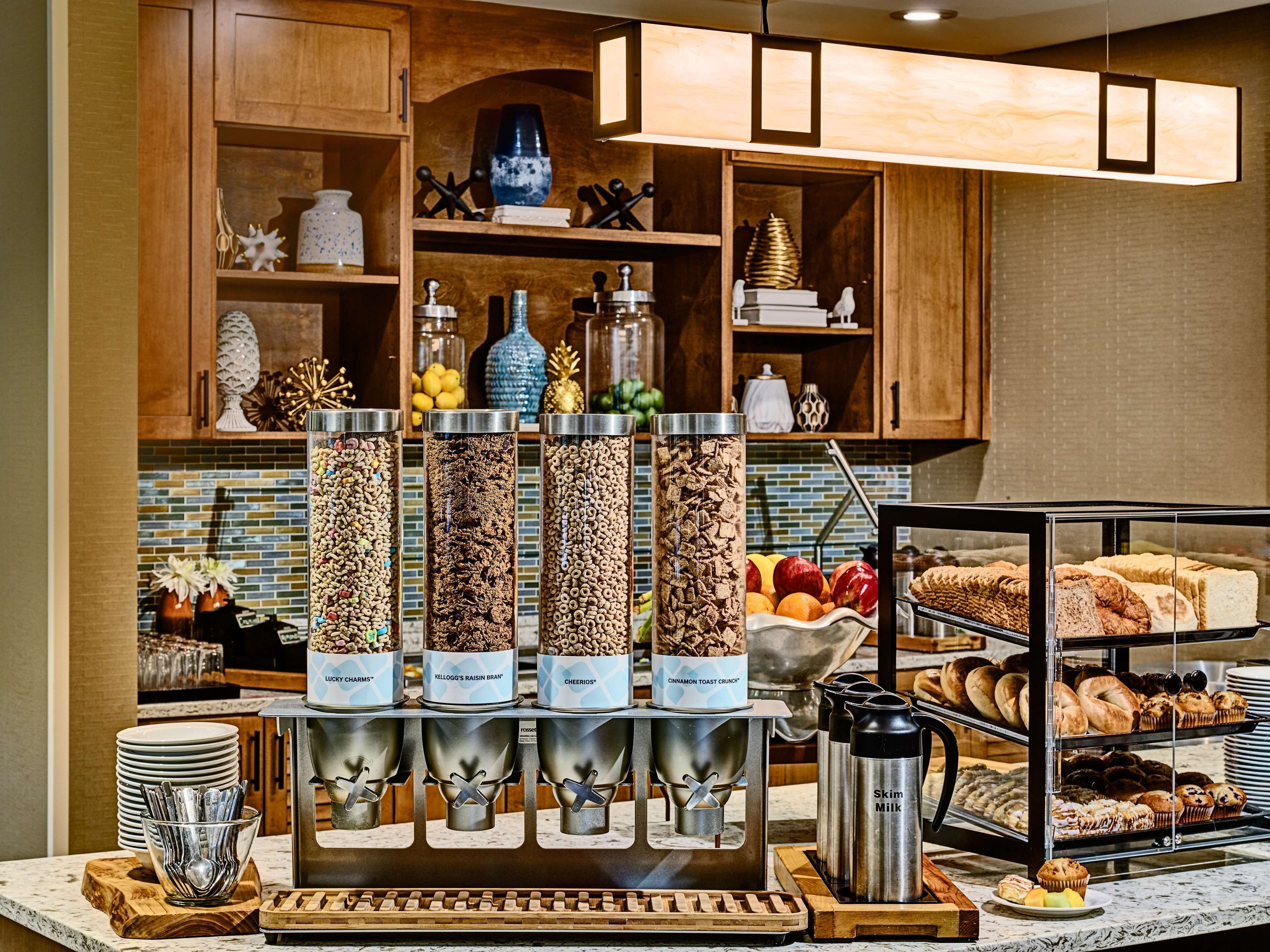 daily cooked-to-order breakfast for a fee