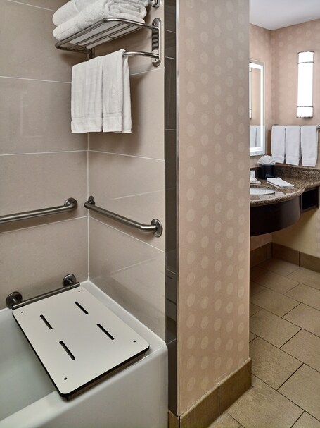 Hilton Garden Inn Gatlinburg - Image 39