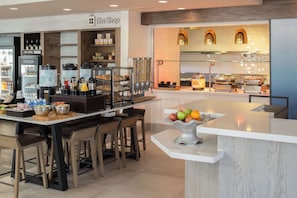 Daily full breakfast for a fee - Hilton Garden Inn Fontana (Fontana)