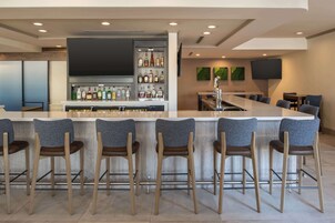 Bar (en el alojamiento)
