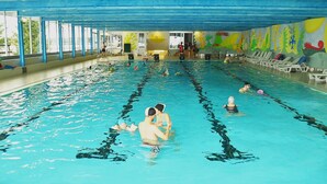 Innendørsbasseng