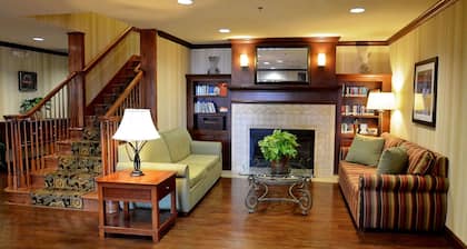 Country Inn & Suites by Radisson, Knoxville at Cedar Bluff, TN