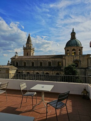 Rooftop terrace