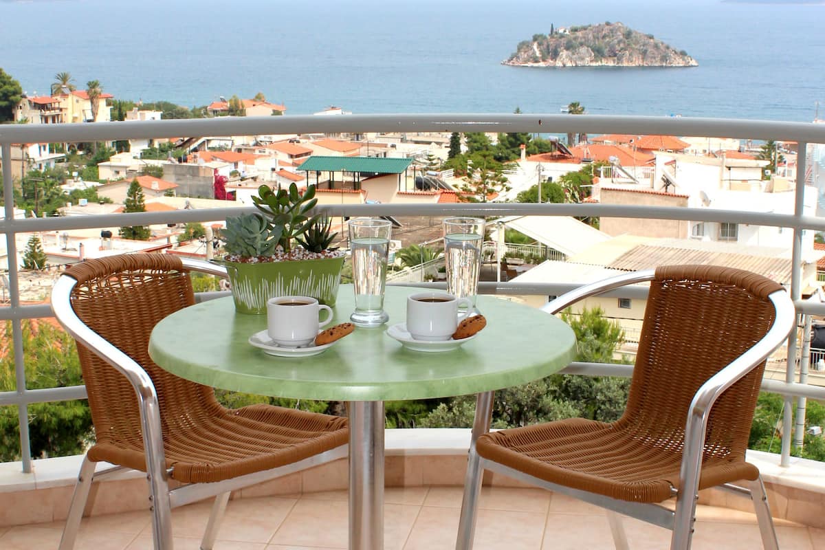 superior double room, sea view | balcony