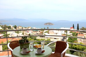 Superior Double Room, Sea View | Balcony - Amaryllis Hotel Apartments (Nafplio)