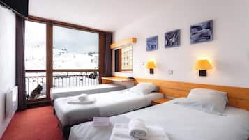 Standard Triple Room, Mountain View