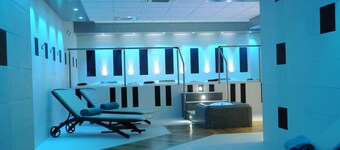 Marina Palace Hotel & Congress Hall