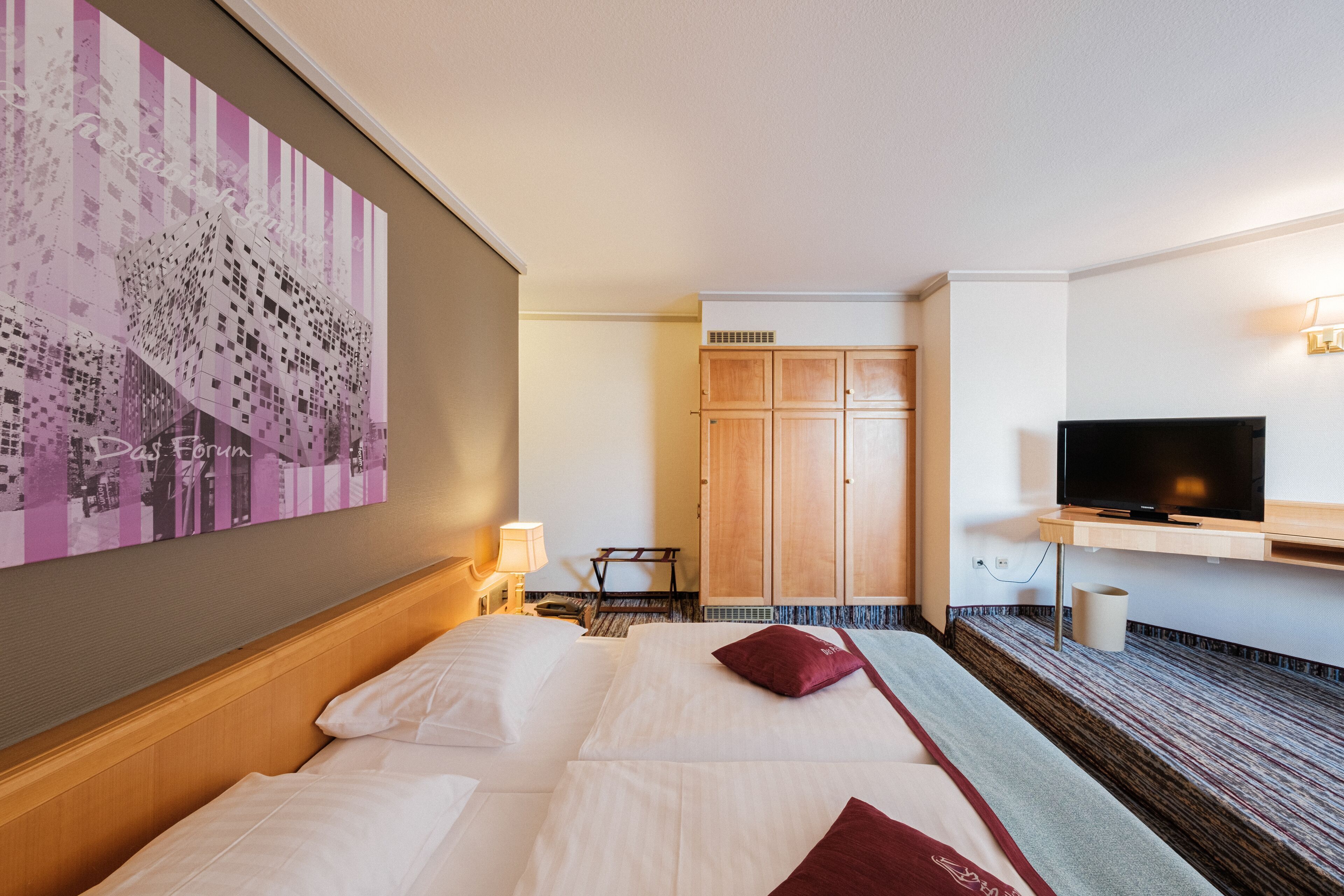 Hypo-allergenic bedding, down duvets, minibar, desk
