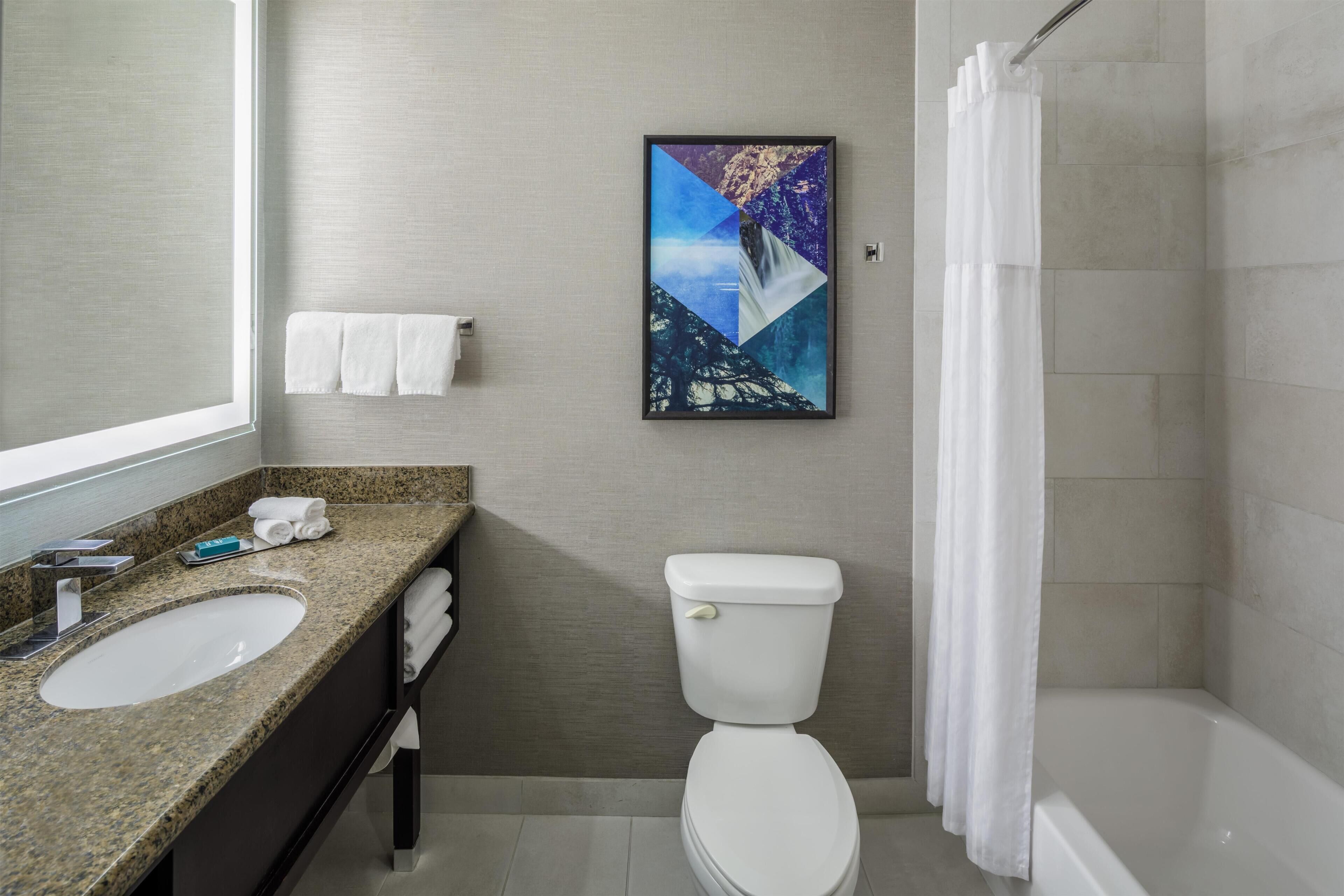 Habitación, 2 camas Queen size | Baño