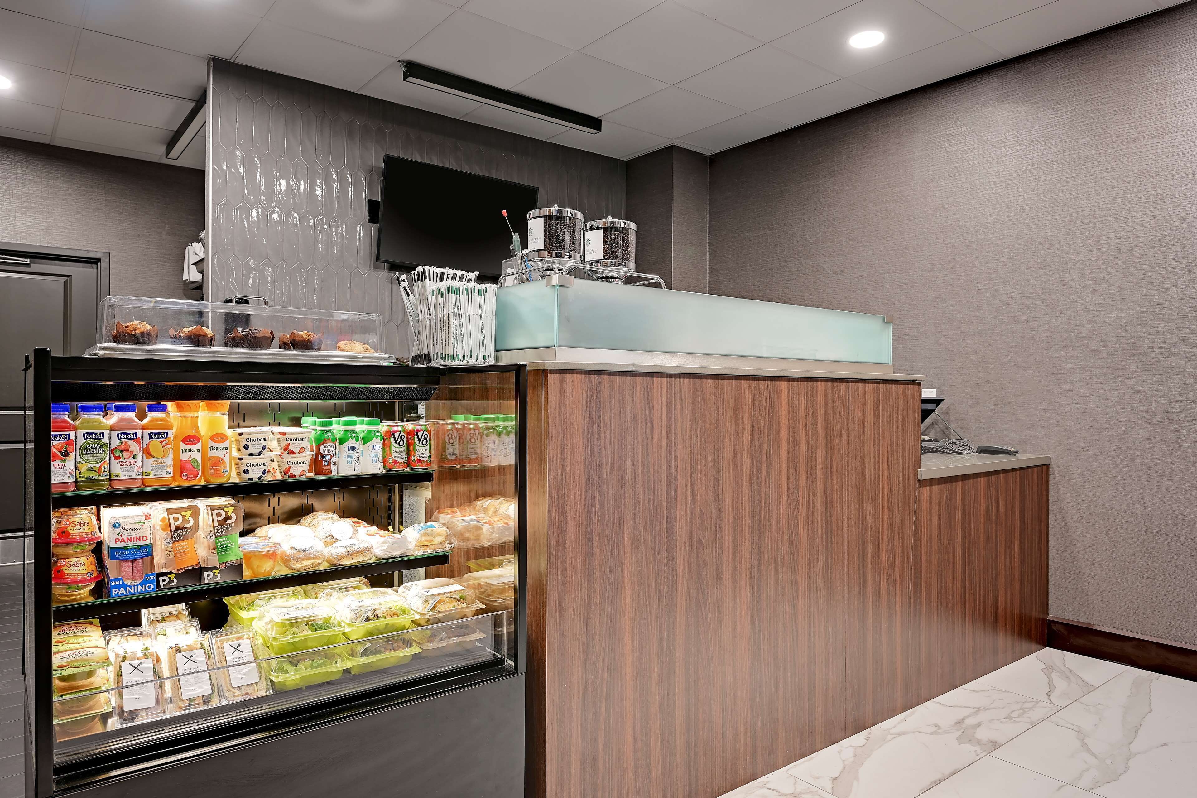 Foto - DoubleTree by Hilton Denver International Airport