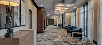 DoubleTree by Hilton Denver International Airport