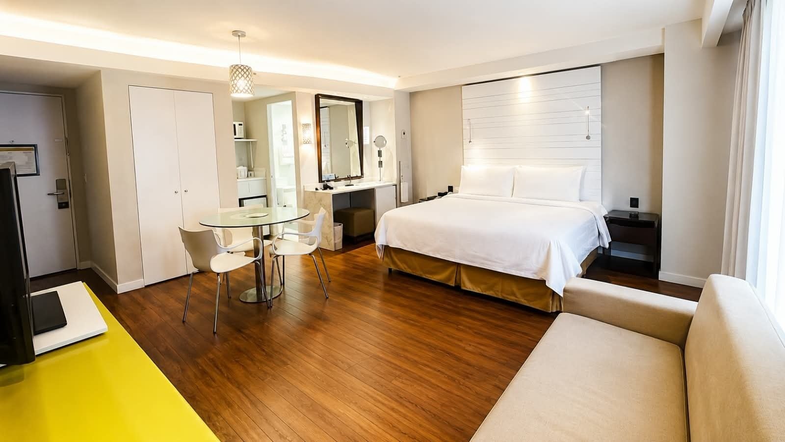Photo - BelAir Business a Wyndham Garden Hotel