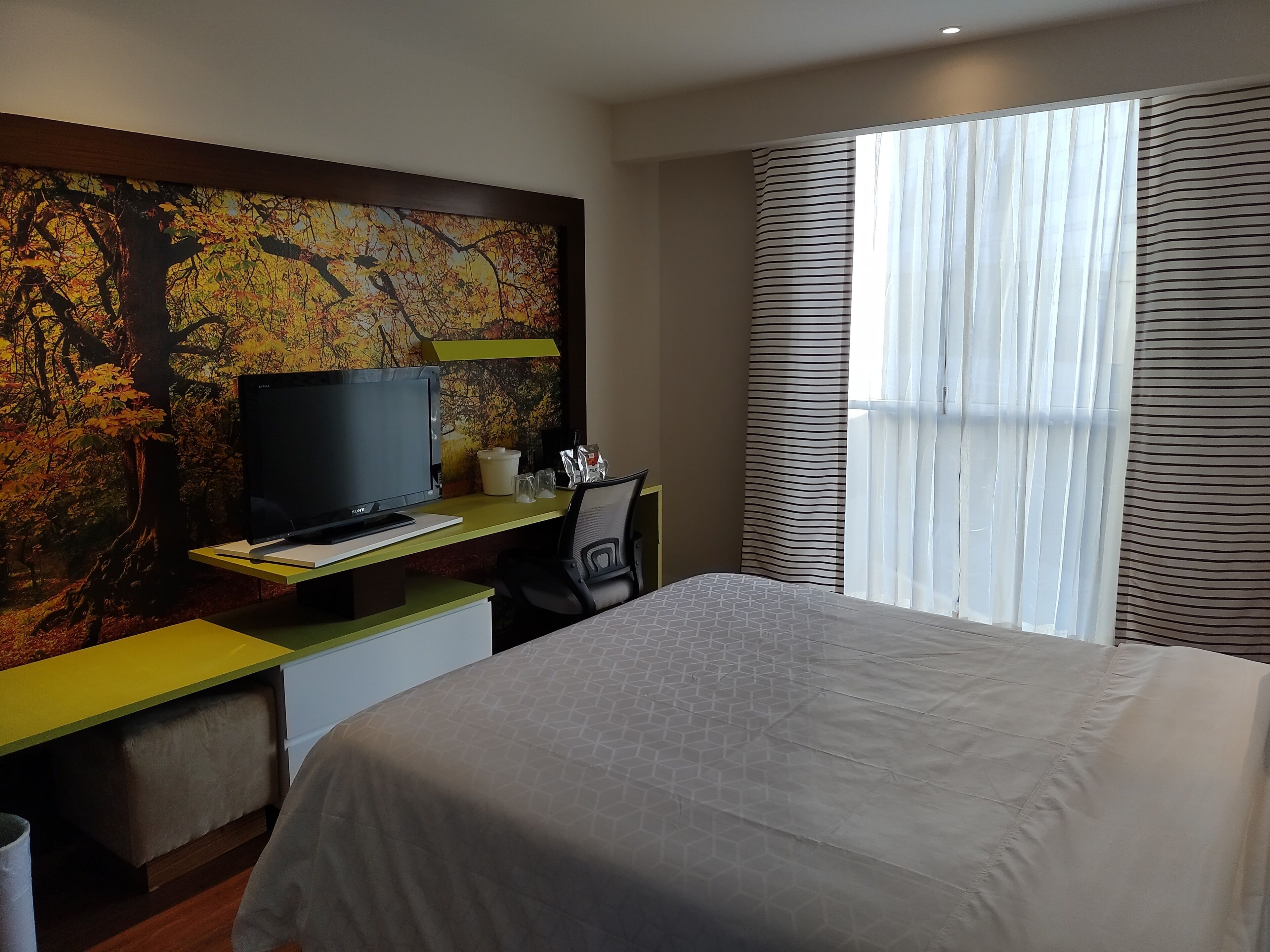 1 bedroom, in-room safe, desk, laptop workspace