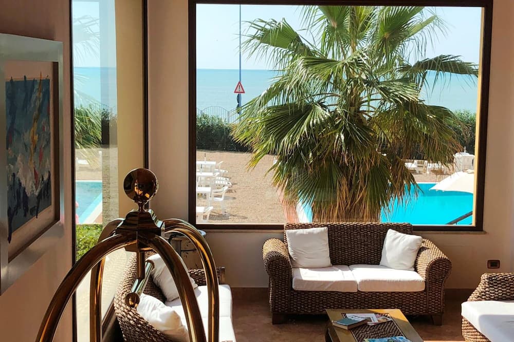 Antica Perla Residence Hotel