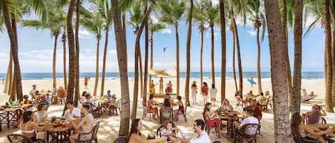 Beach bar