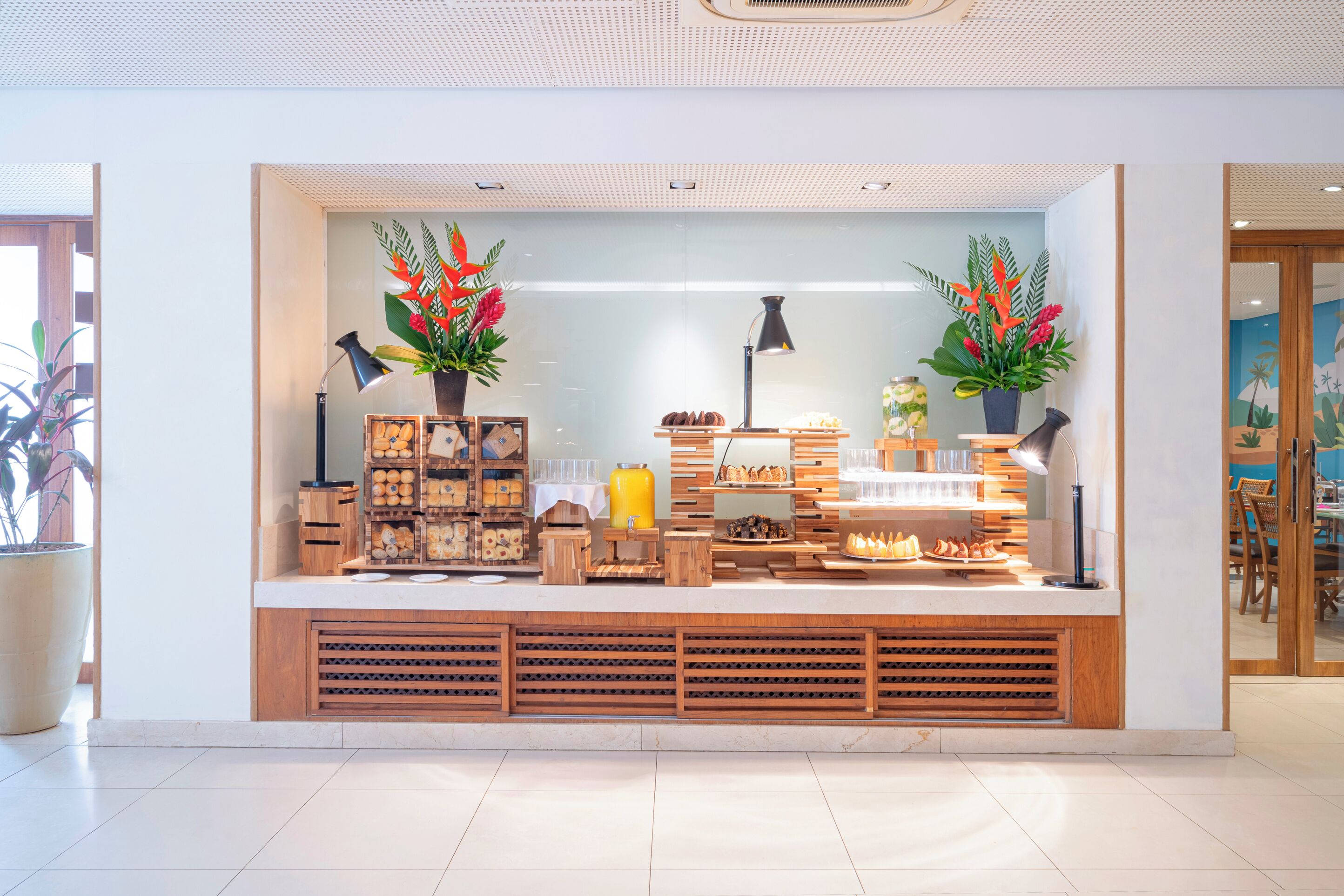 Café da manhã, almoço e jantar