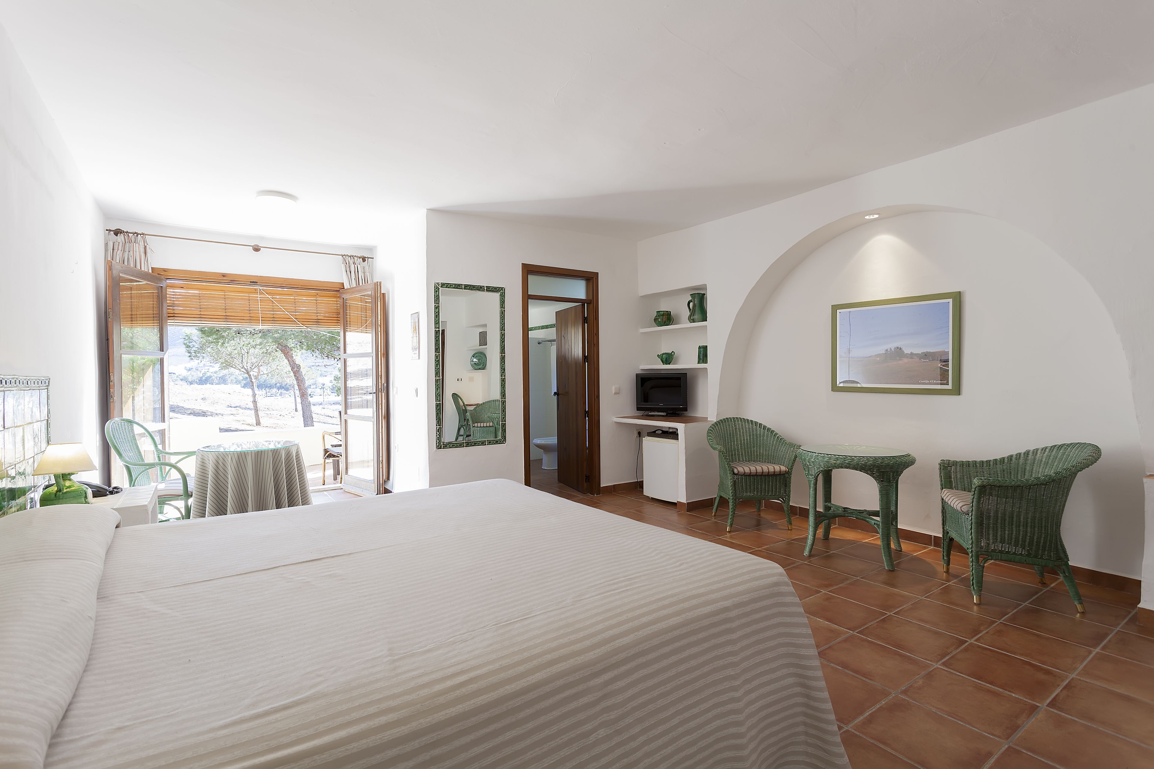 minibar, in-room safe, desk, cots/infant beds