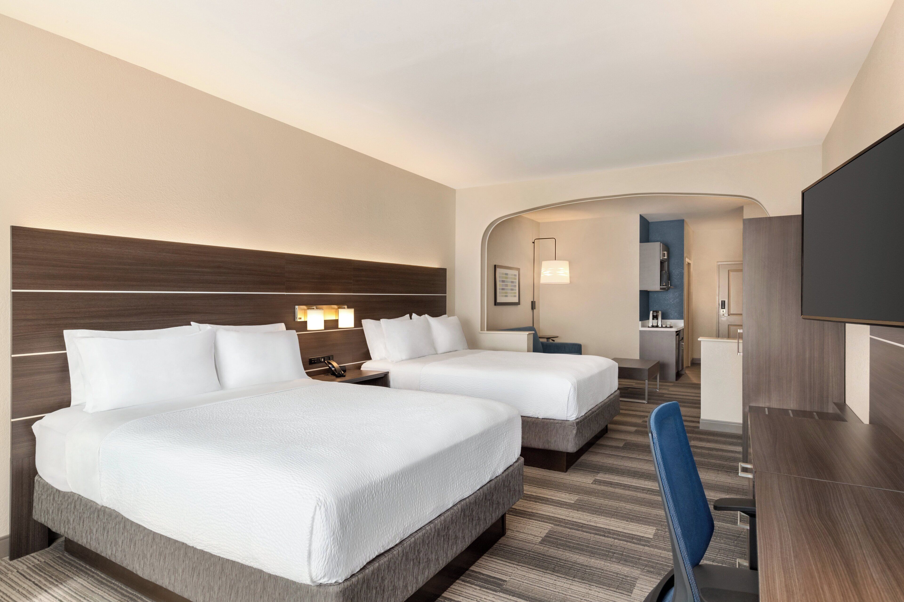 Photo - Holiday Inn Express Hotel & Suites Denver Airport by IHG