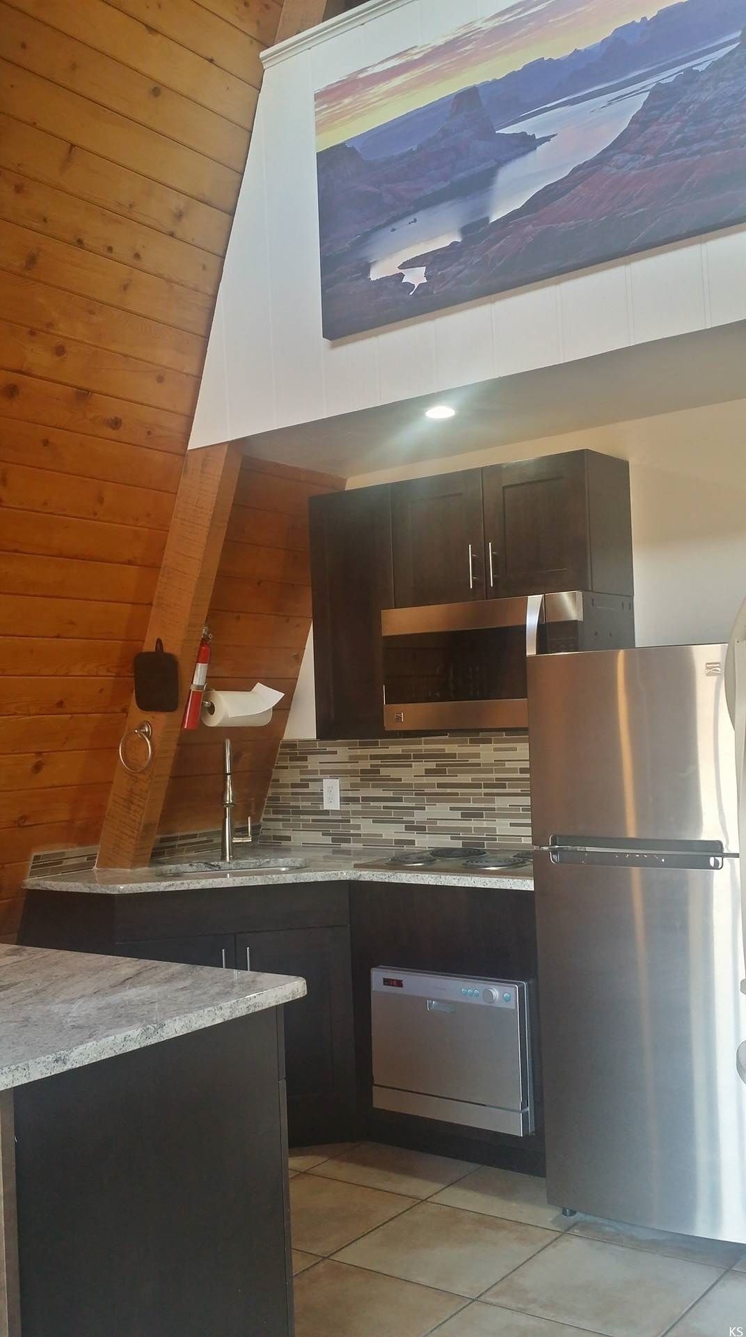 chalet, kitchen, mountain view | private kitchen | fridge, microwave, oven, stovetop