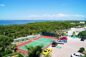 Tennisplatz