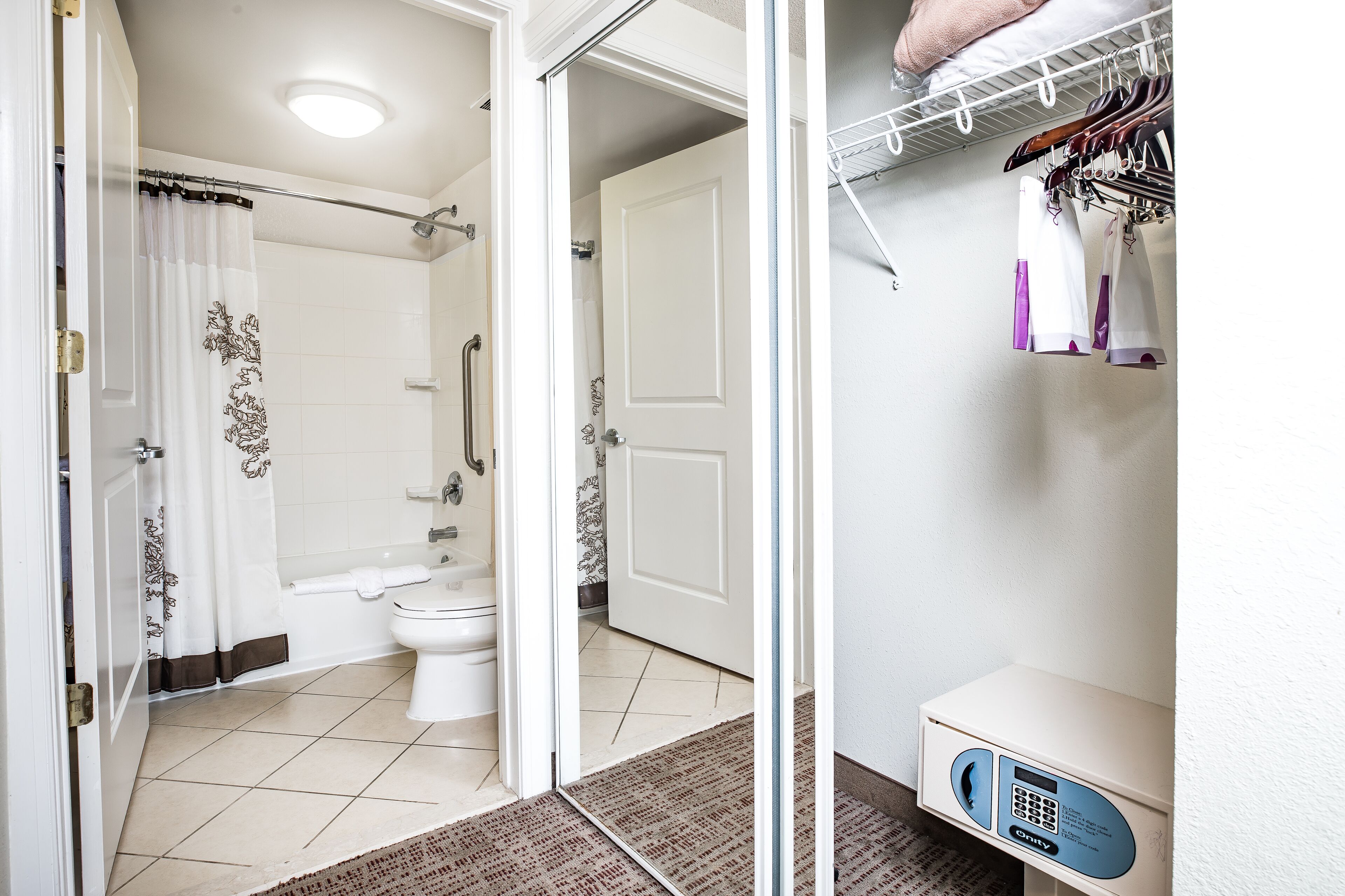 combined shower/bathtub, free toiletries, hair dryer, towels