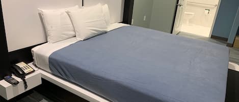 Room, 1 King Bed, Jetted Tub