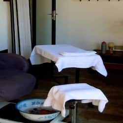Couples treatment rooms, body treatments, body scrubs, facials