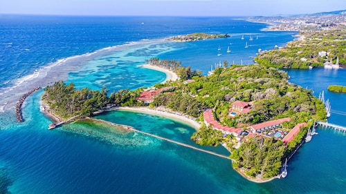 Fantasy Island Beach Resort, Dive and Marina All Inclusive