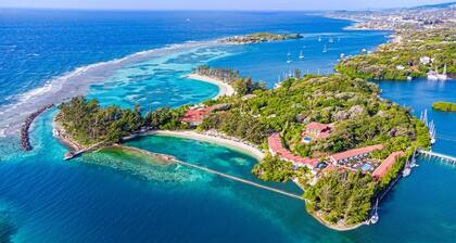 Fantasy Island Beach Resort, Dive and Marina All Inclusive