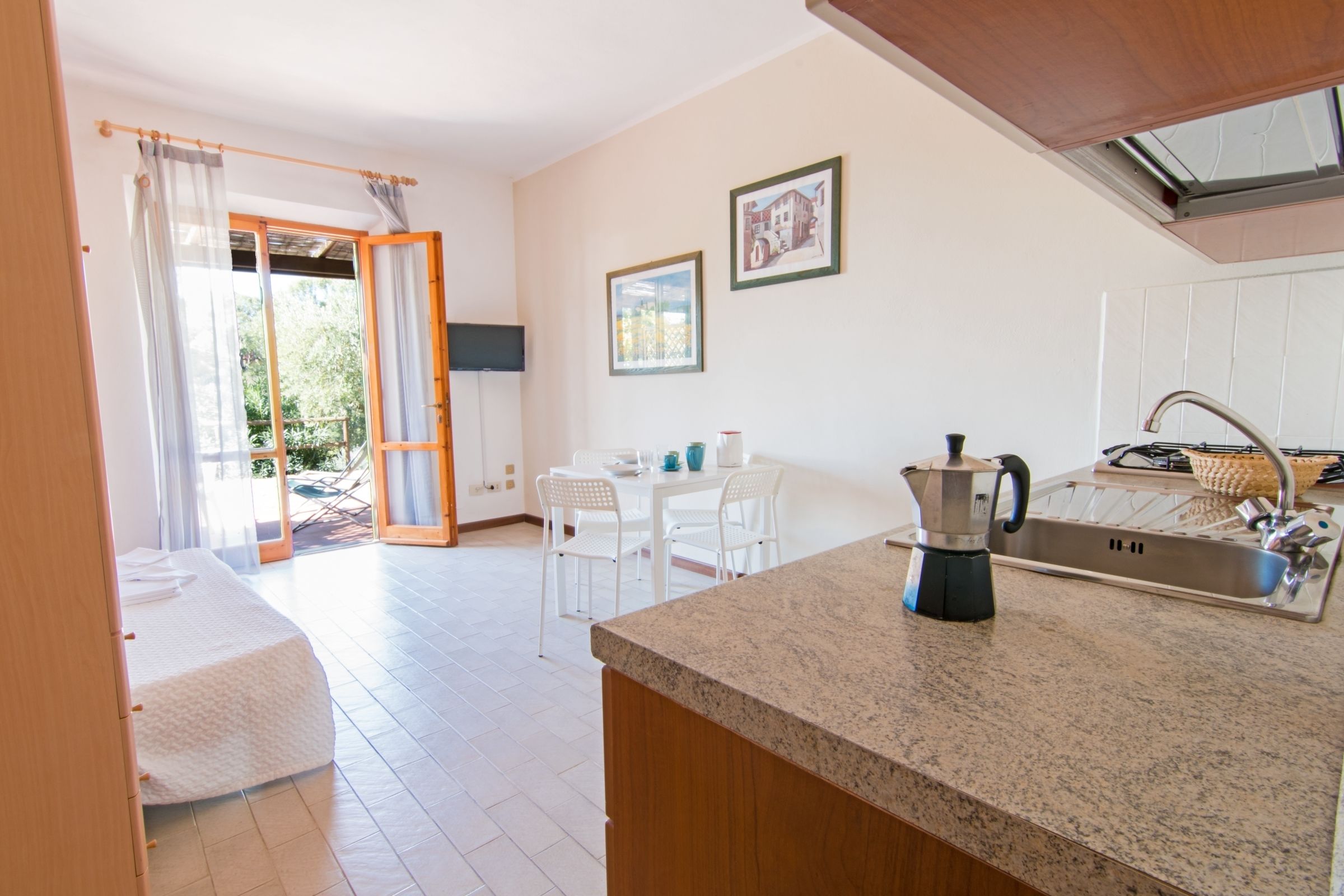 Flat-screen TV, ping pong